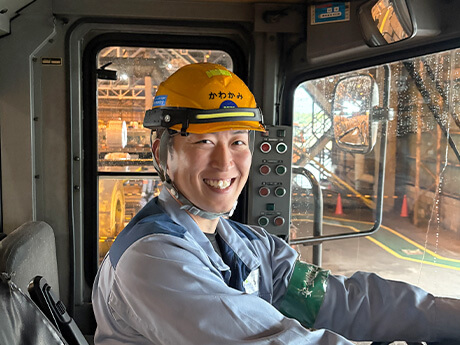 製品輸送（輸送） 川上開生さん